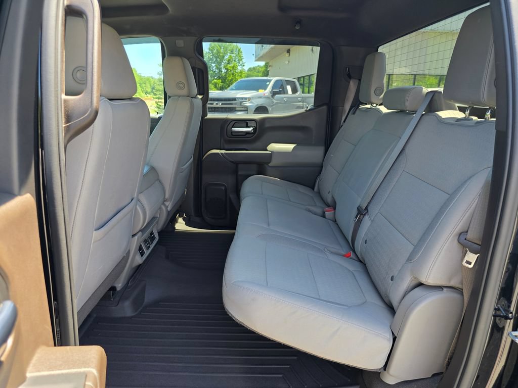 Certified 2022 Chevrolet Silverado 1500 LT AWD/4WD image 11