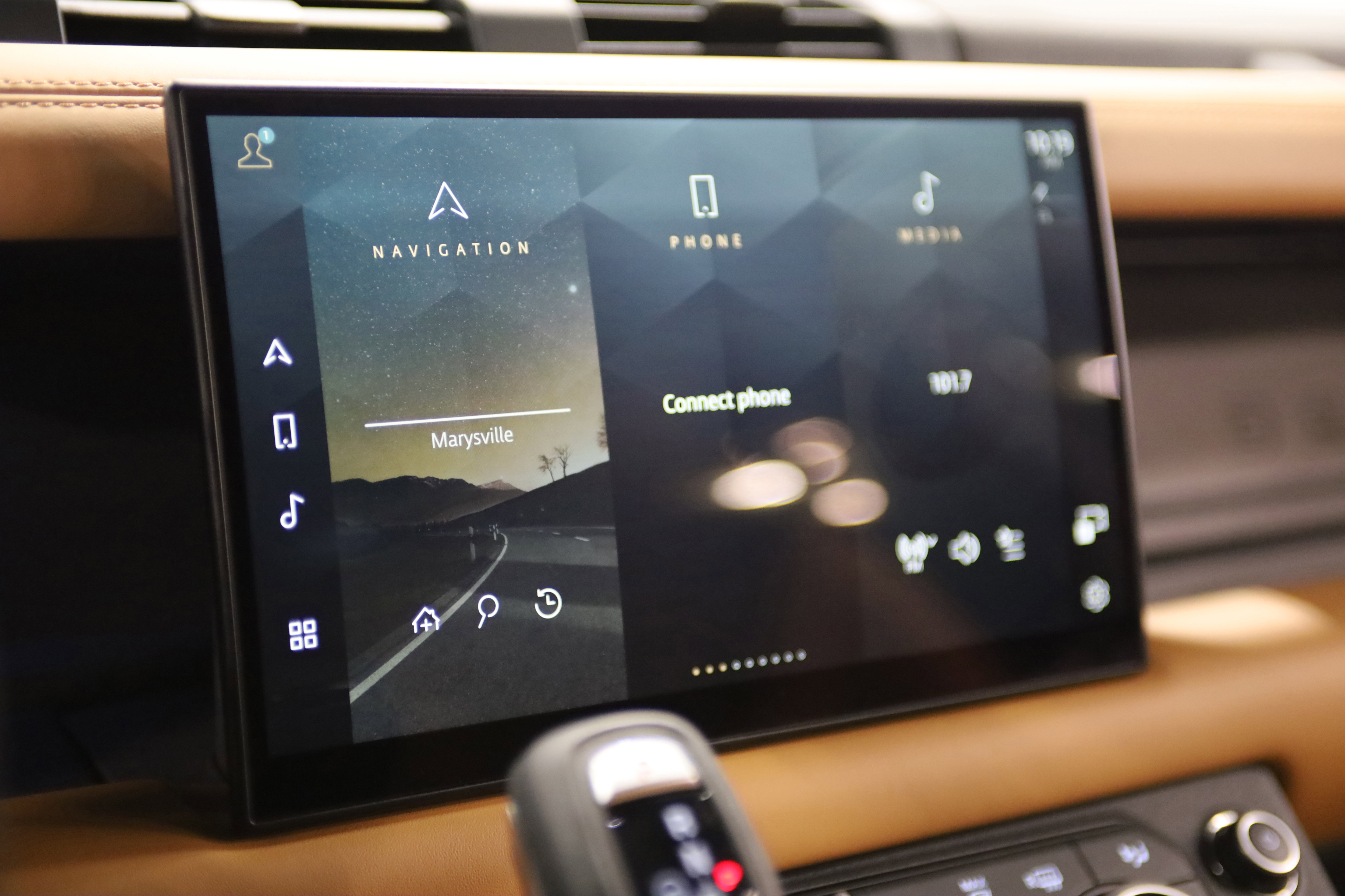 Used 2023 Land Rover Defender 110 Carpathian Edition AWD/4WD image 27