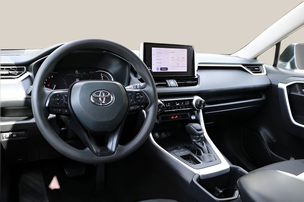 Used 2025 Toyota RAV4 XLE FWD image 14