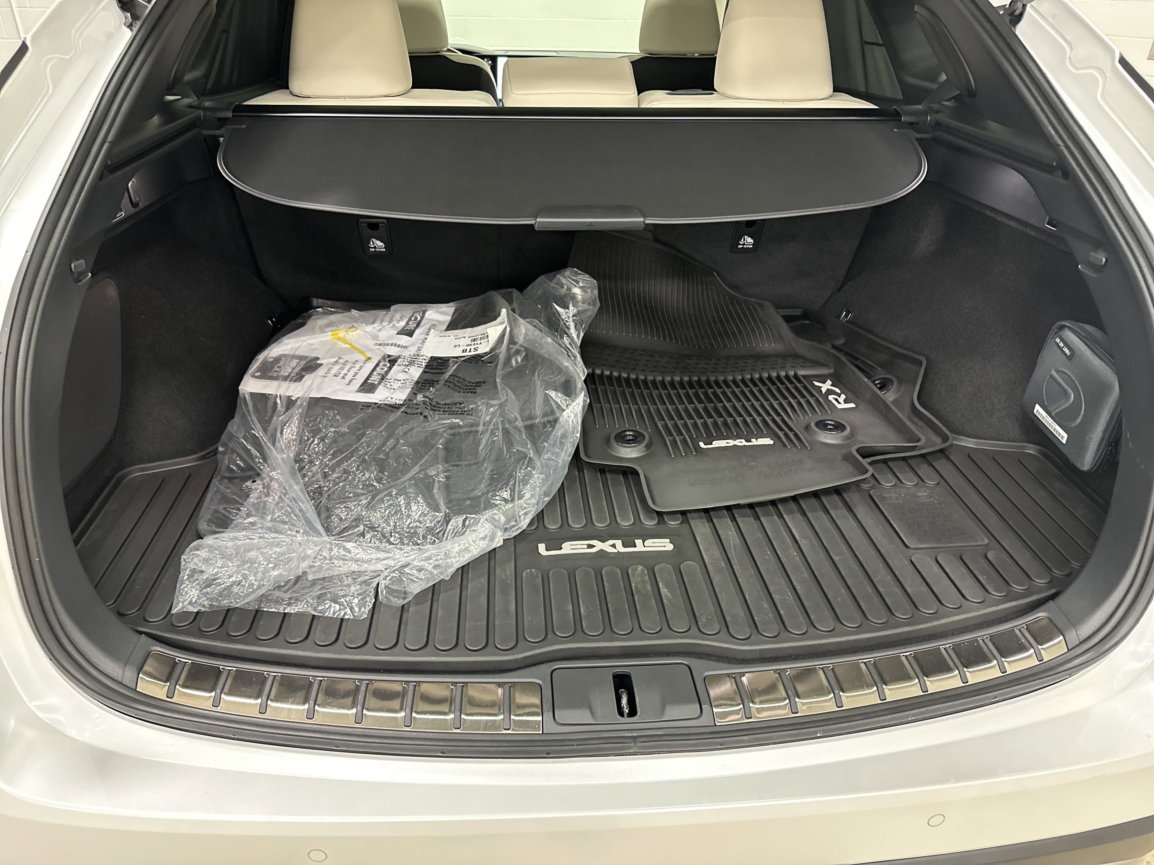 Certified 2025 Lexus RX 350 AWD w/ Convenience Package image 32