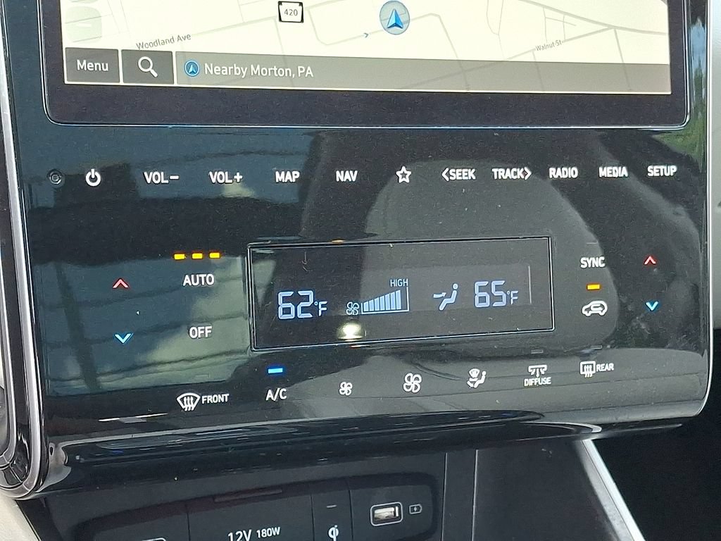 Certified 2023 Hyundai Tucson Limited AWD/4WD image 18