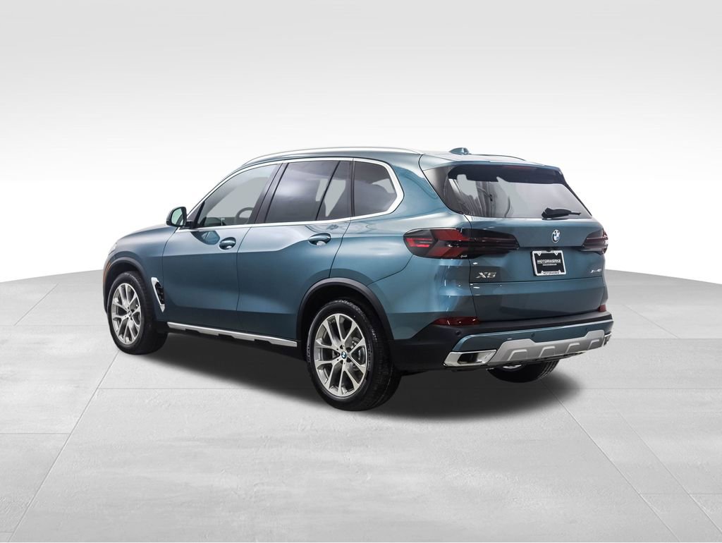 Used 2026 BMW X5 xDrive40i image 3