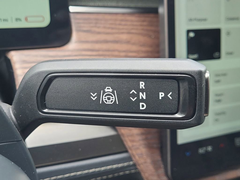 Used 2023 Rivian R1S Adventure AWD/4WD image 27