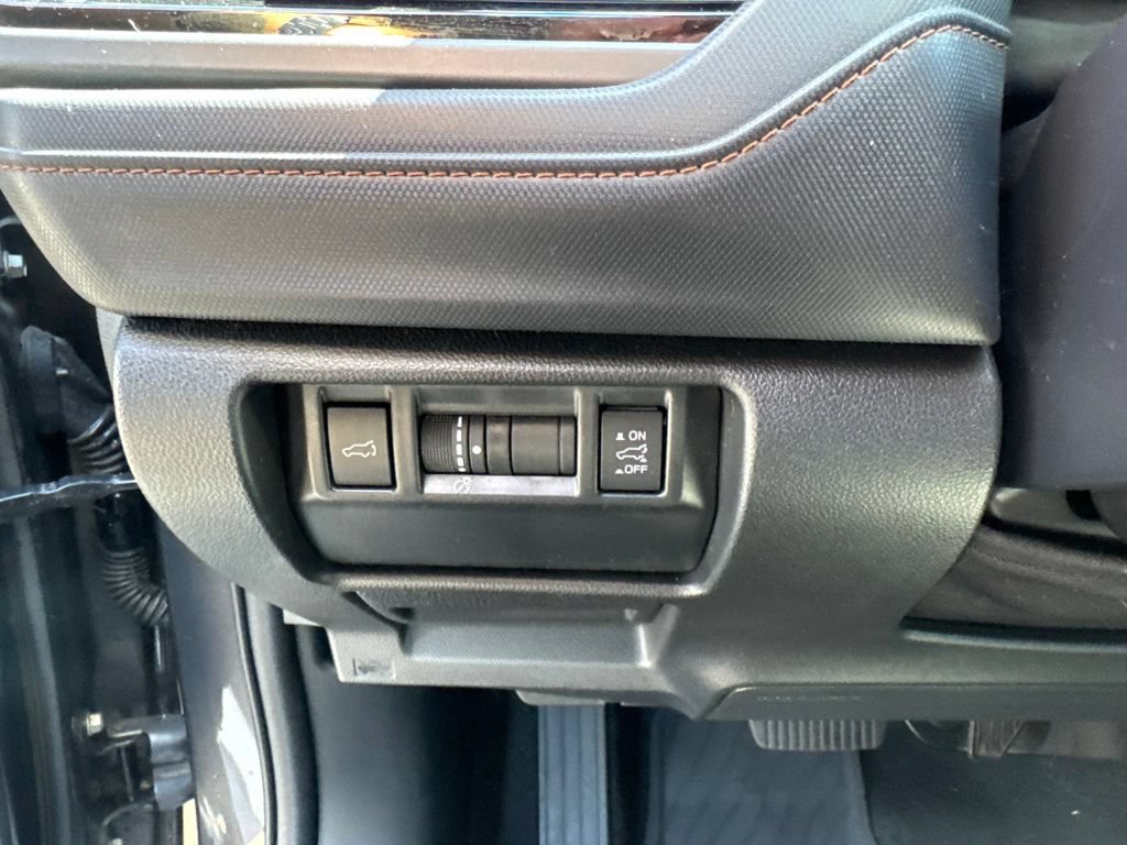 Certified 2025 Subaru Forester Touring AWD/4WD image 21