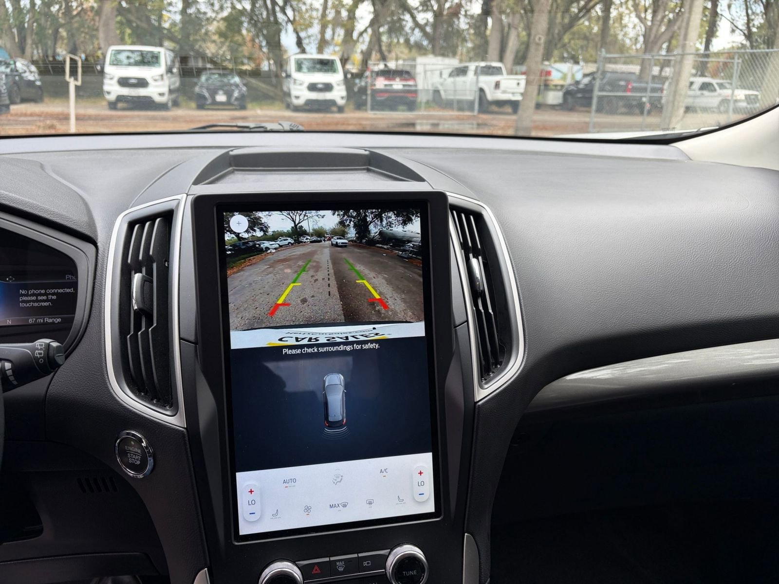 Used 2024 Ford Edge SEL image 17