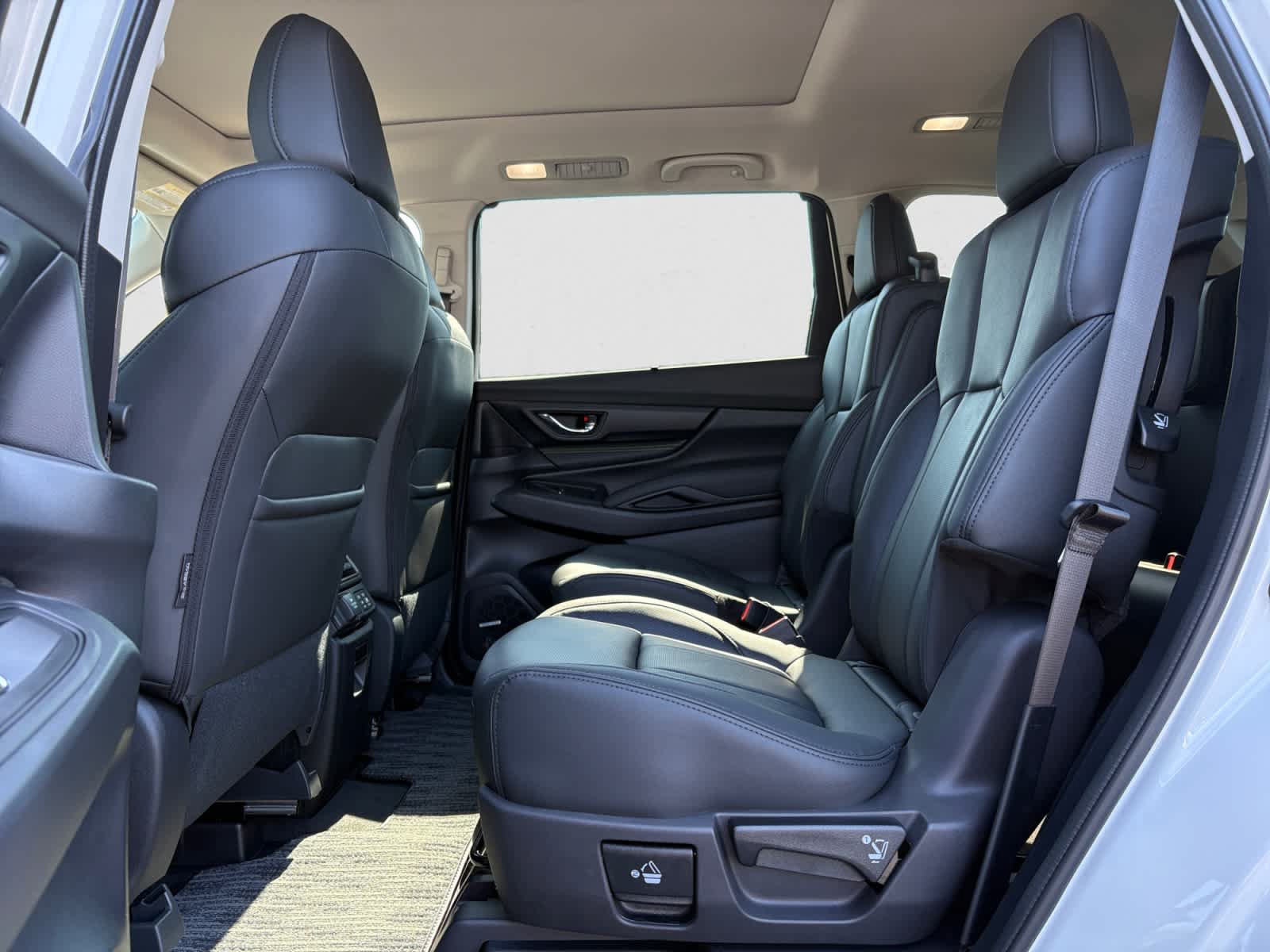 New 2027 Subaru Ascent Onyx Edition AWD/4WD image 11
