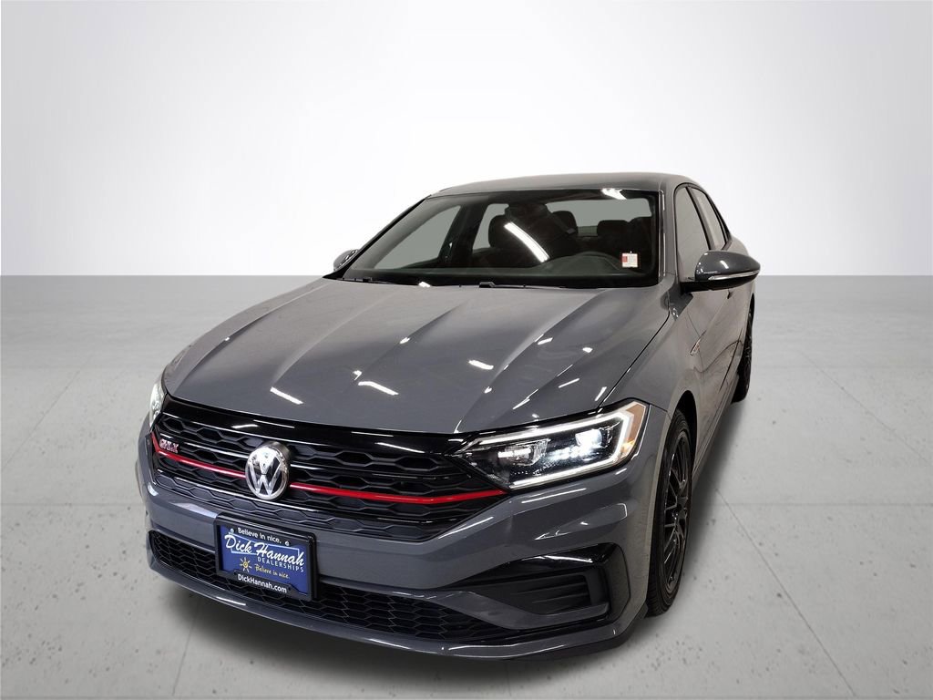 Used 2020 Volkswagen Jetta GLI image 2