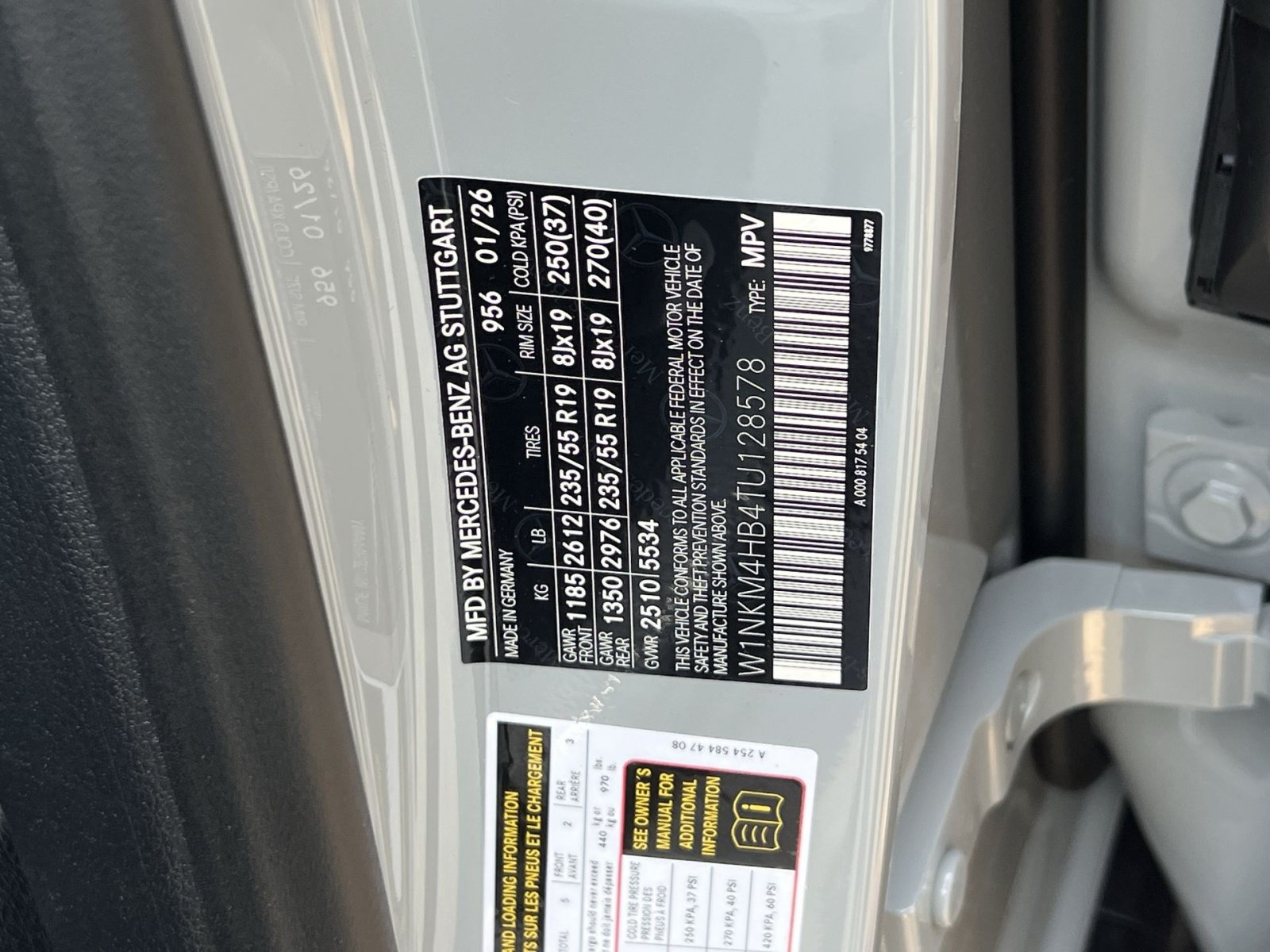 New 2026 Mercedes-Benz GLC 300 4MATIC image 38