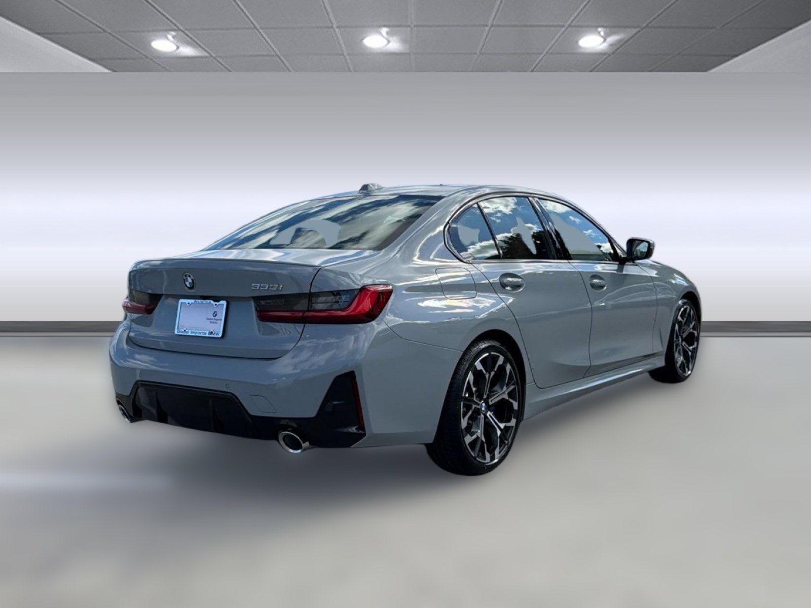 New 2026 BMW 330i Sedan w/ M Sport Package RWD image 9