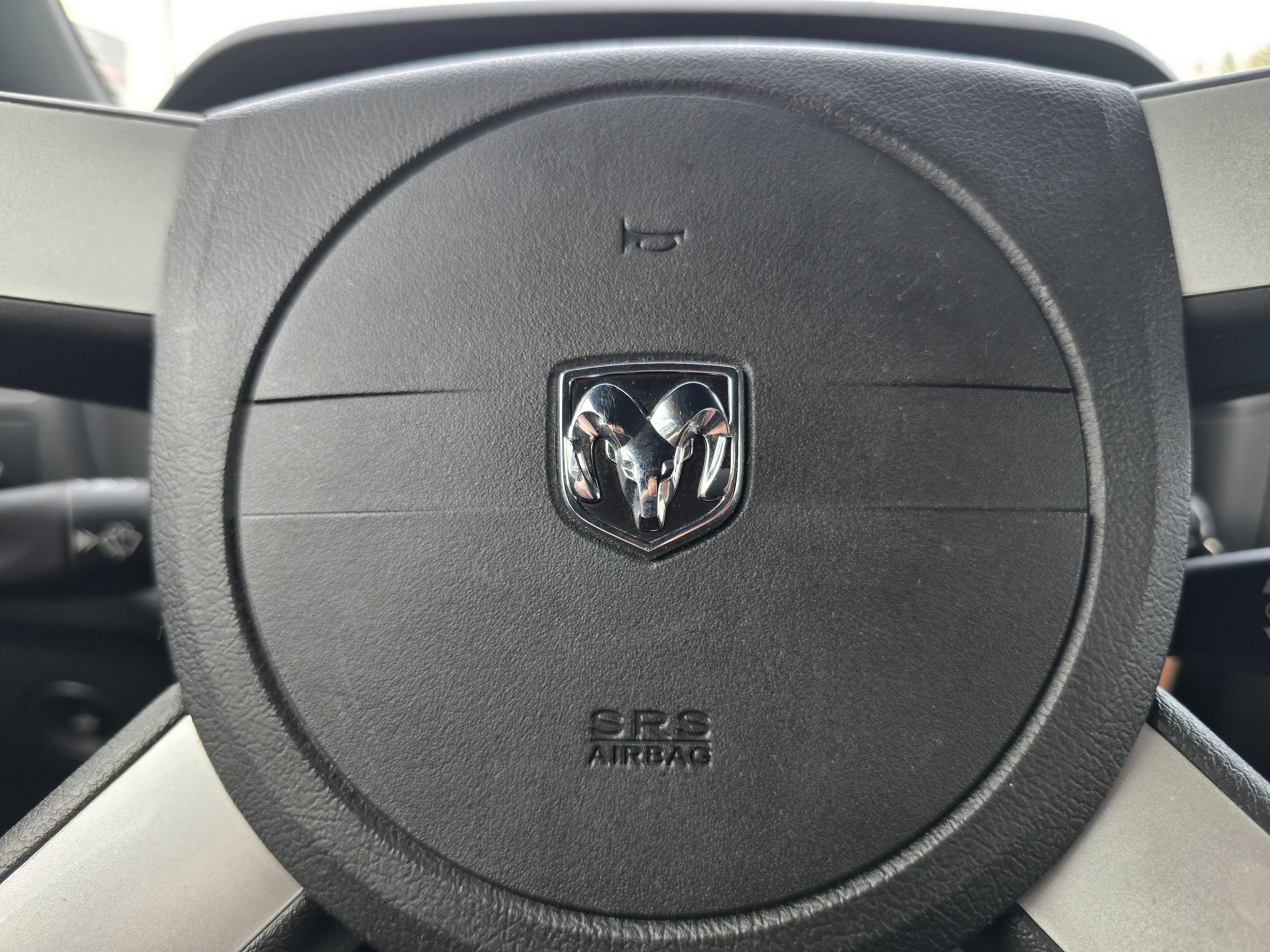 Used 2009 Dodge Challenger R/T w/ Sound Group image 19