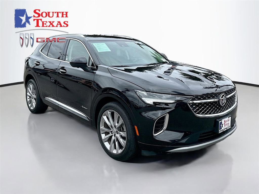 Used 2023 Buick Envision Avenir FWD image 1