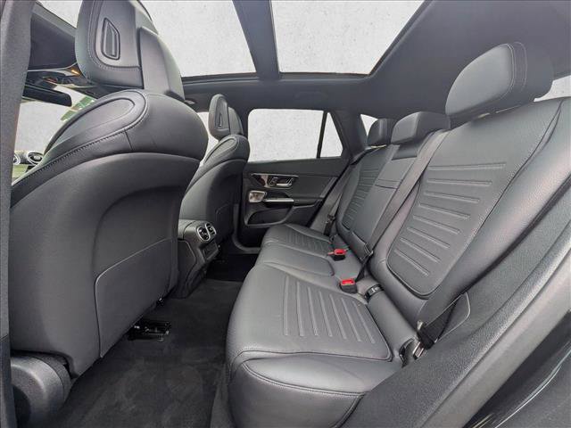 Used 2026 Mercedes-Benz GLC 350e 4MATIC image 21