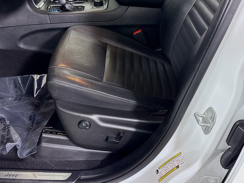 Used 2020 Jeep Grand Cherokee Limited X image 26