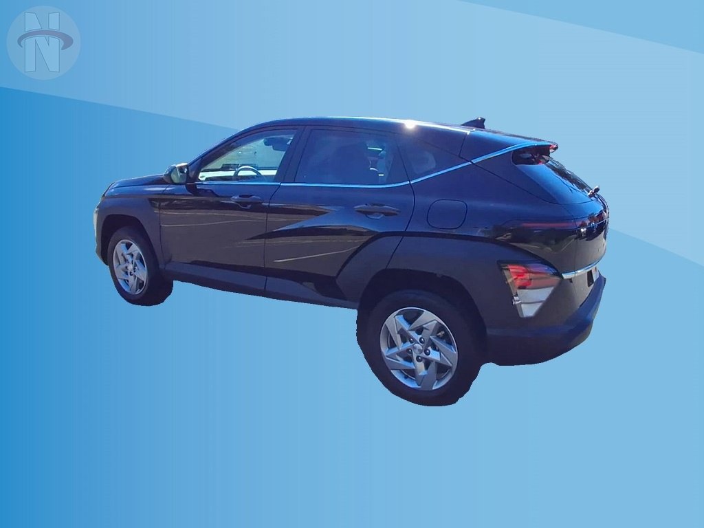 Used 2024 Hyundai Kona SE AWD/4WD image 6