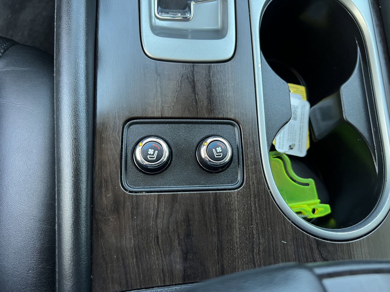 Used 2020 Nissan Murano Platinum w/ Cargo Package image 20