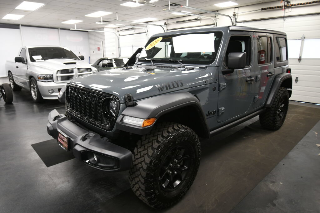 Used 2026 Jeep Wrangler Unlimited Sport AWD/4WD image 4