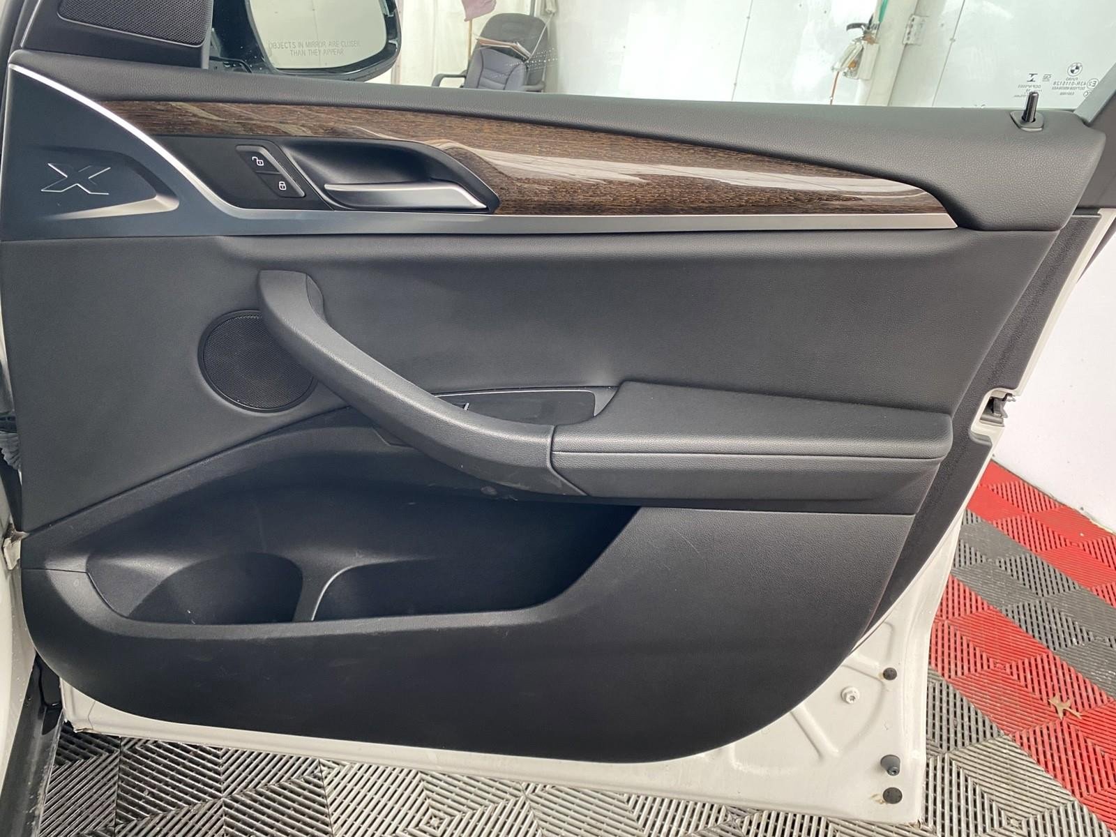Used 2018 BMW X3 xDrive30i image 7