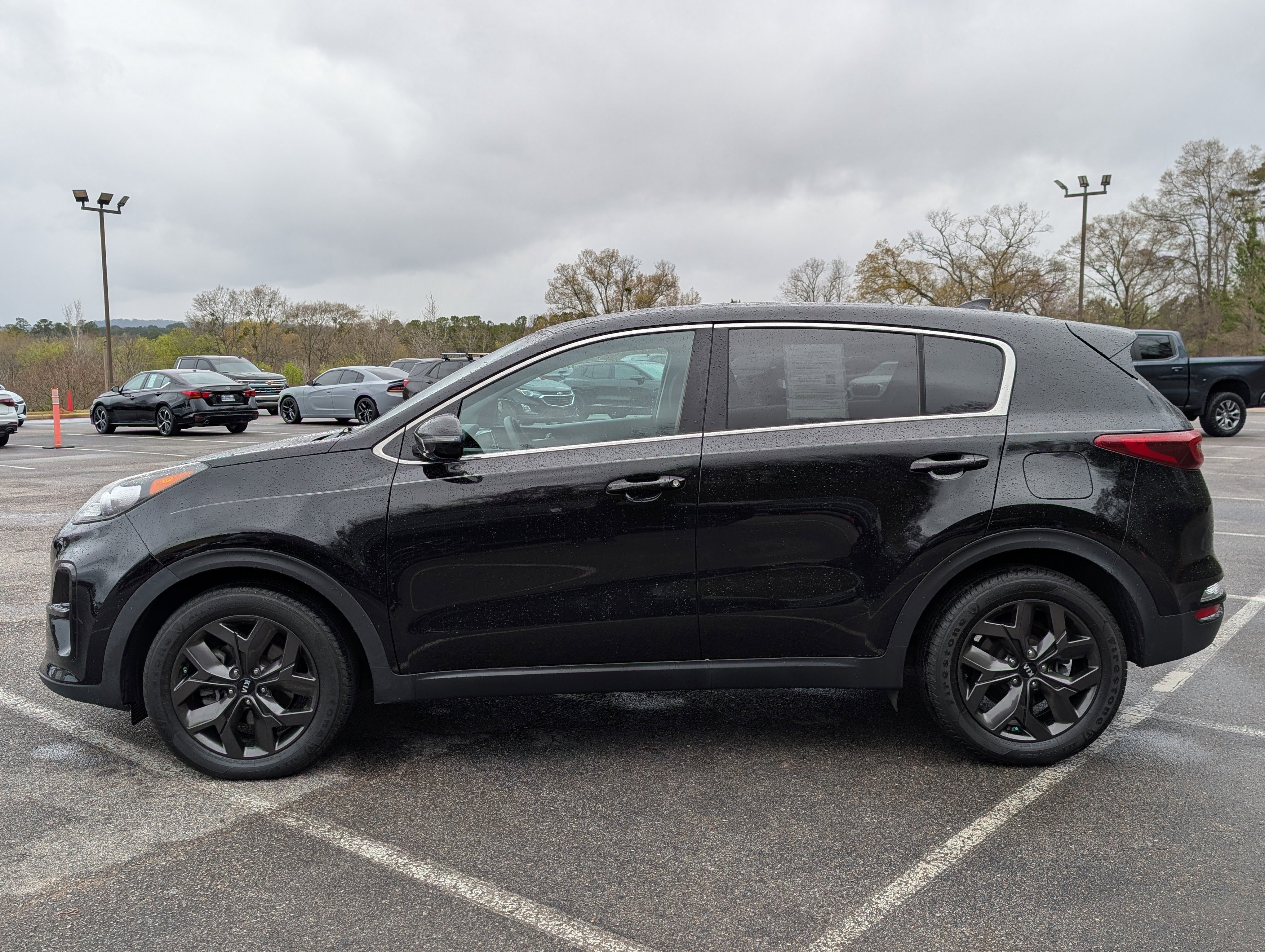 Used 2022 Kia Sportage LX w/ LX FWD Value Edition Package image 6