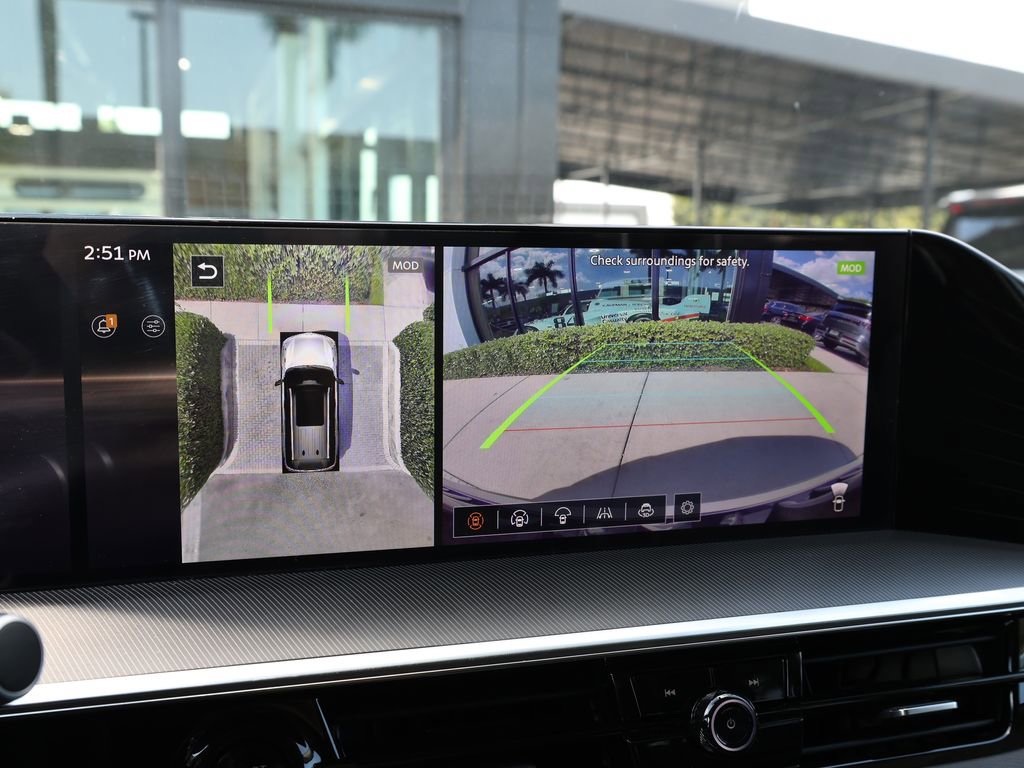 Certified 2025 INFINITI QX80 Pure image 34