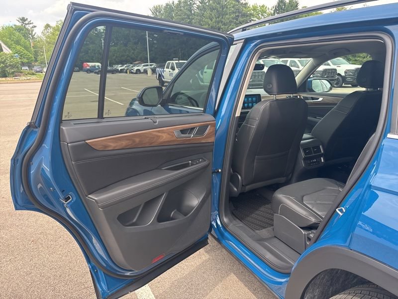 New 2026 Volkswagen Atlas SE AWD/4WD image 18