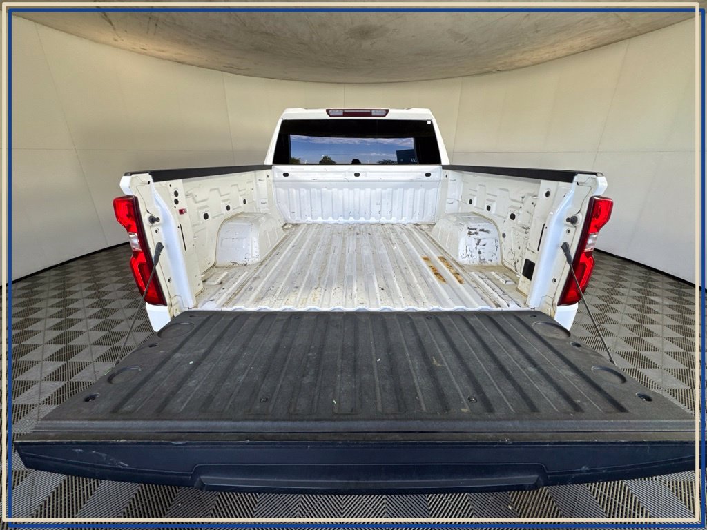 Used 2021 Chevrolet Silverado 1500 LT Trail Boss w/ LPO, Dark Essentials Package AWD/4WD image 14