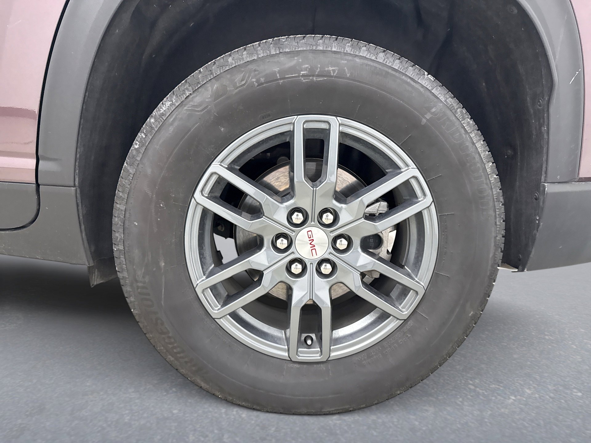 Used 2025 GMC Acadia Elevation image 22