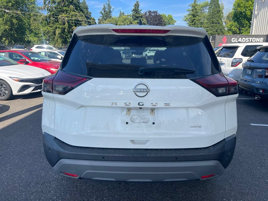 Used 2023 Nissan Rogue S AWD/4WD image 6