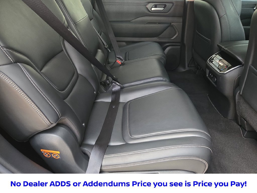 Certified 2026 Nissan Armada SV AWD/4WD image 38