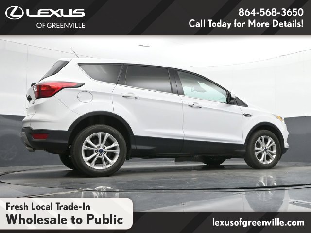 Used 2019 Ford Escape SE AWD/4WD image 16
