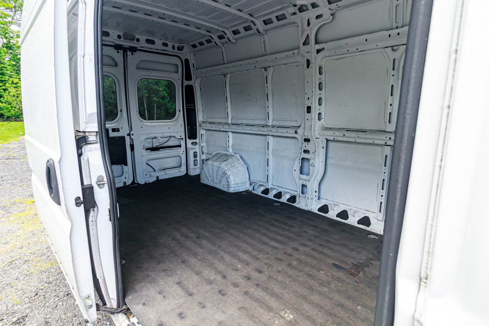 Used 2021 RAM ProMaster 2500 image 4