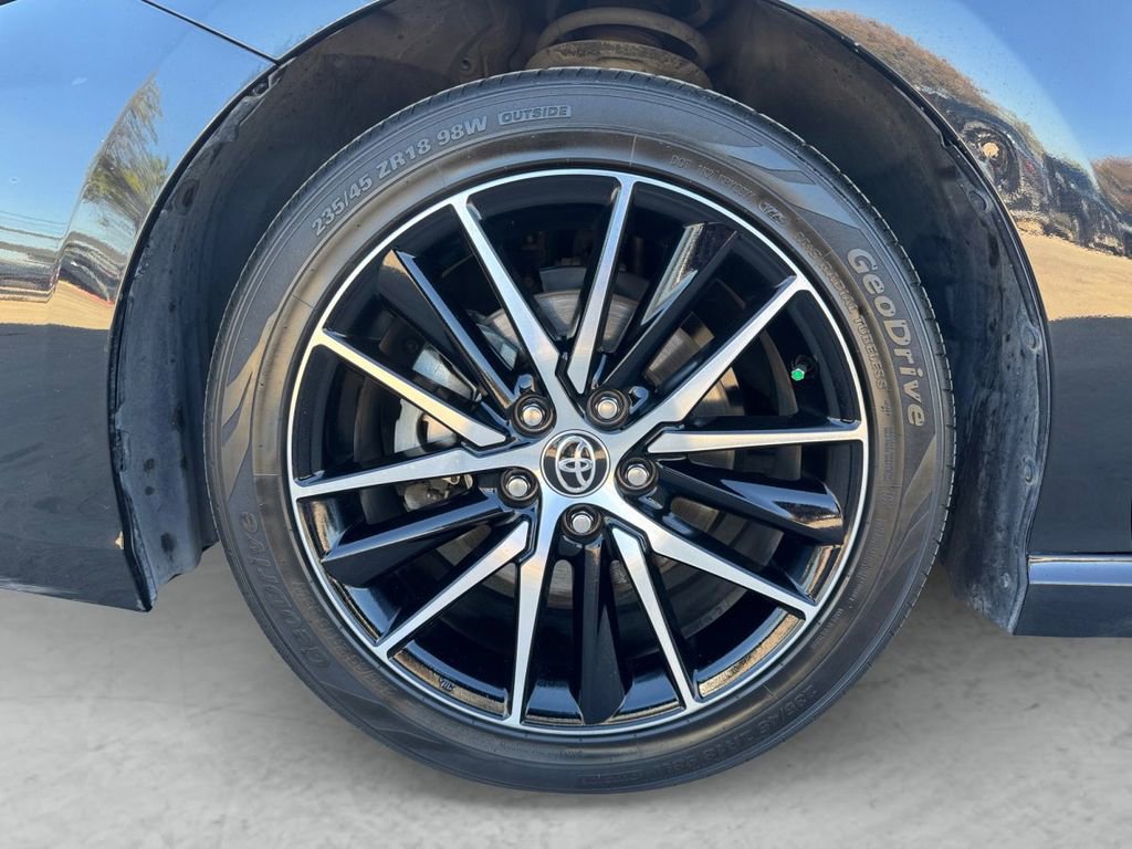 Used 2022 Toyota Camry SE image 23