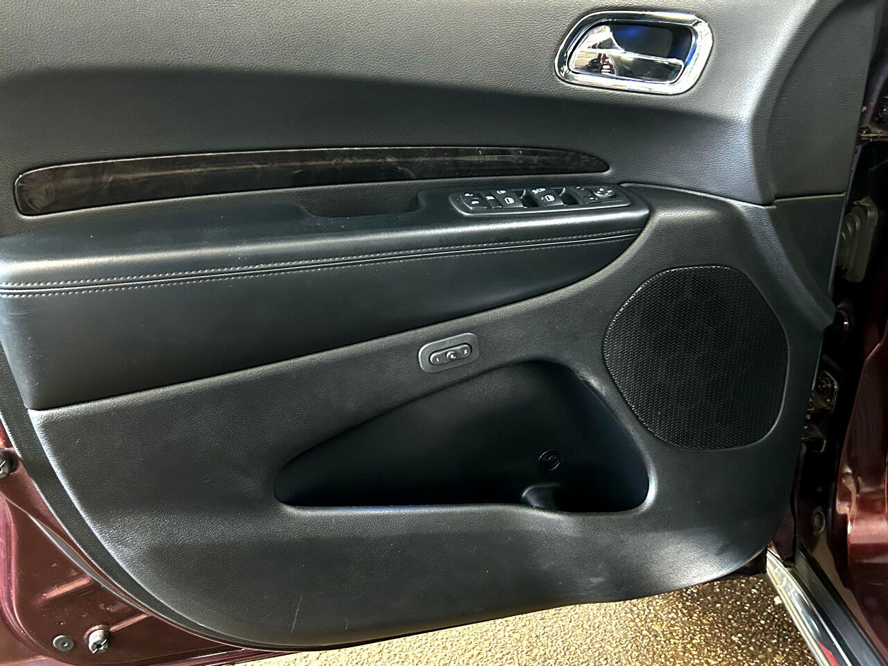 Used 2012 Dodge Durango Crew w/ Entry Nav/Commuter Group image 11