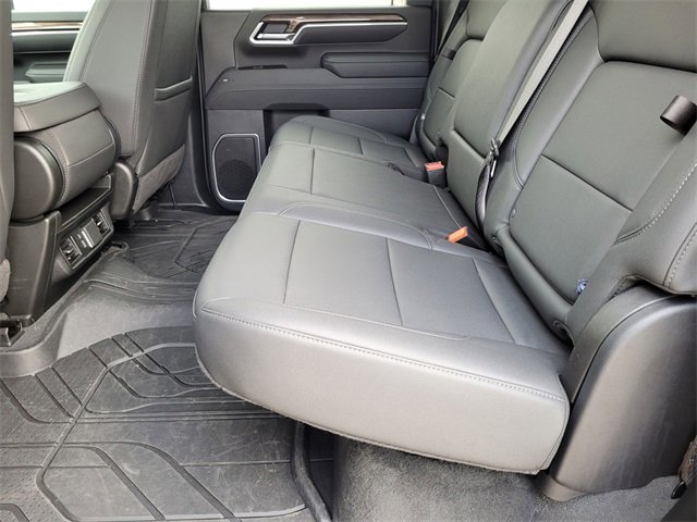 Used 2025 Chevrolet Silverado 2500 LT w/ Safety Package image 24