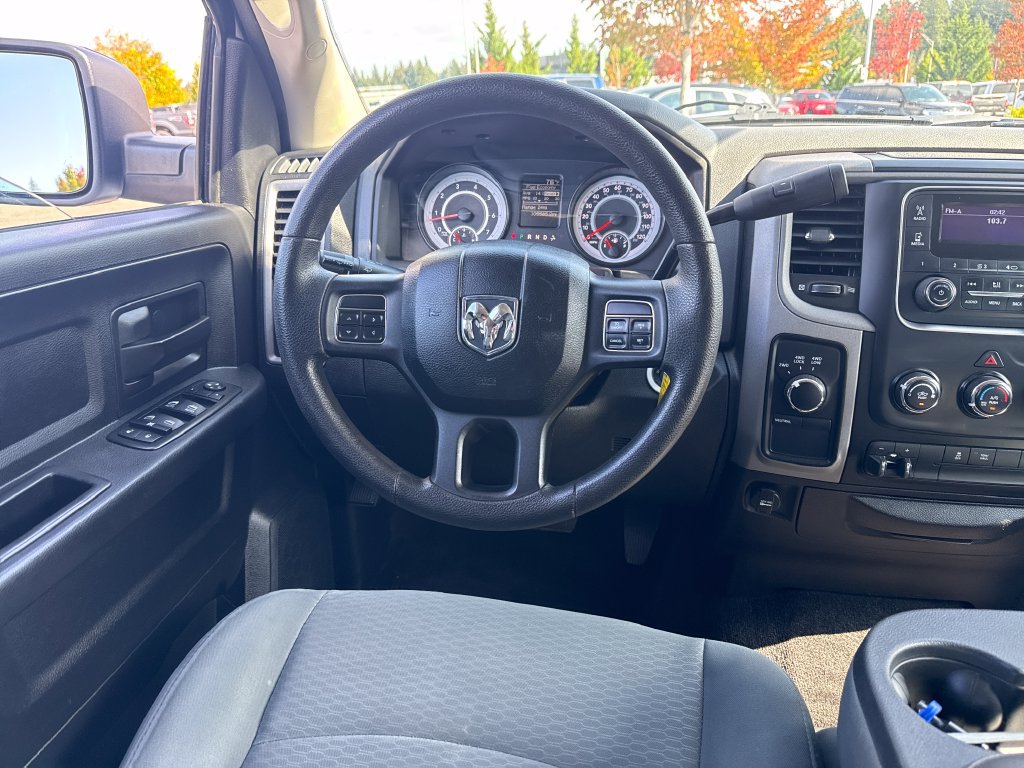 Used 2014 RAM 1500 ST w/ SXT Appearance Group AWD/4WD image 7