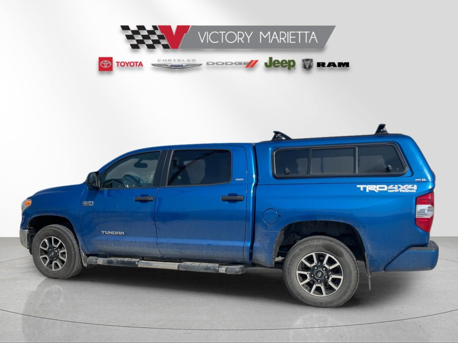 Used 2016 Toyota Tundra SR5 AWD/4WD image 2