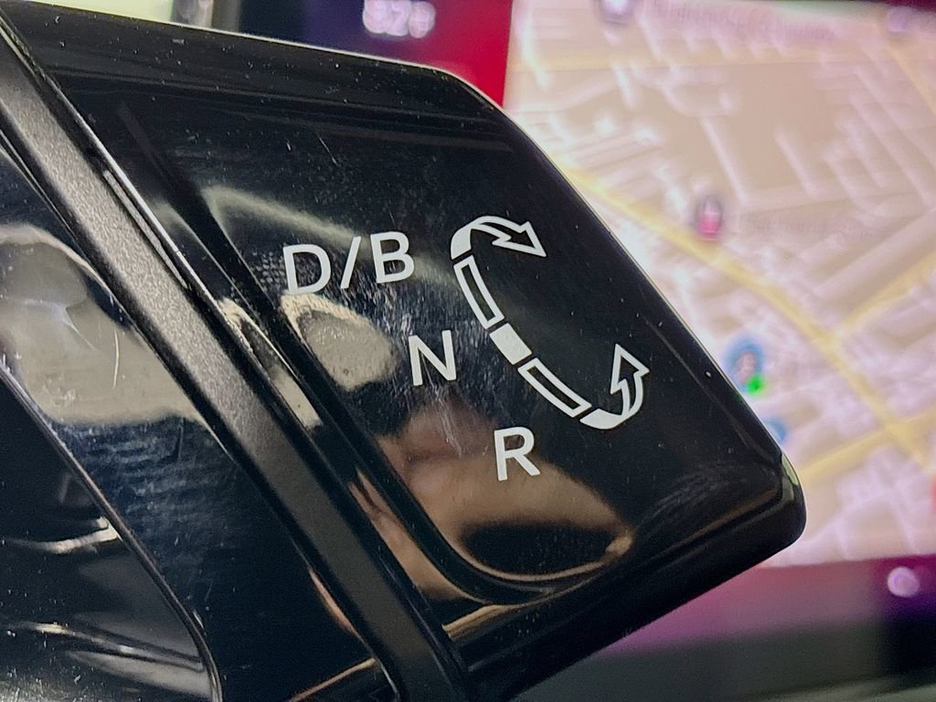 Used 2021 Volkswagen ID.4 Pro S w/ Gradient Package image 18