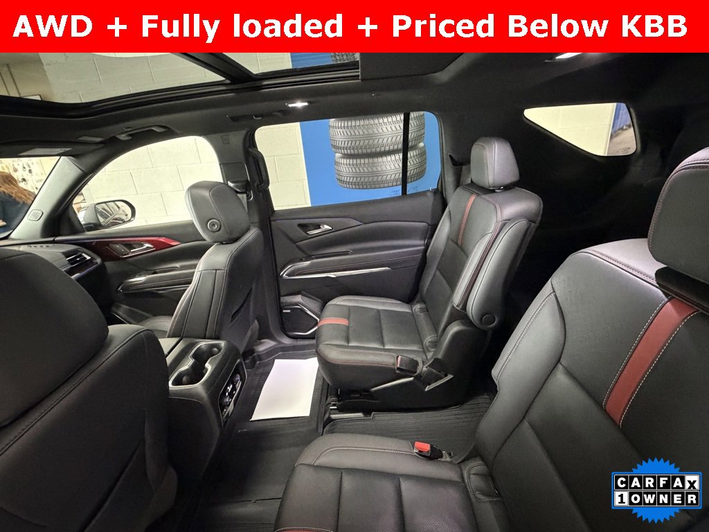 Used 2025 Chevrolet Traverse RS w/ LPO, Floor Liner Package image 24