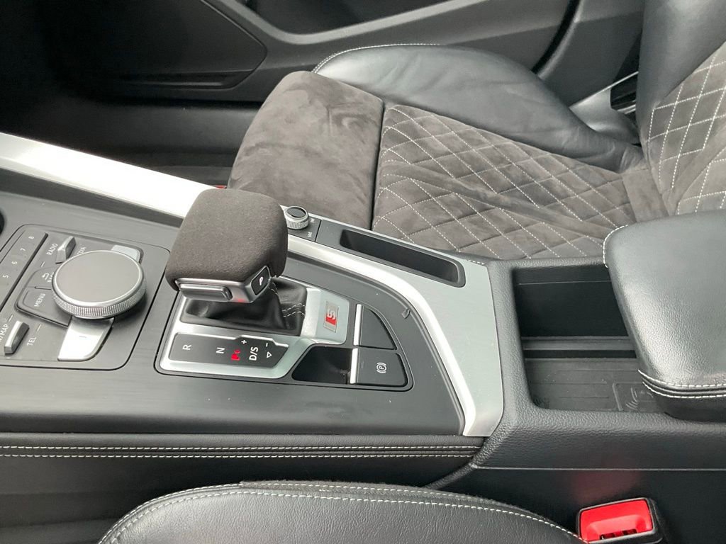 Used 2019 Audi S4 Premium Plus w/ Premium Plus Package image 19