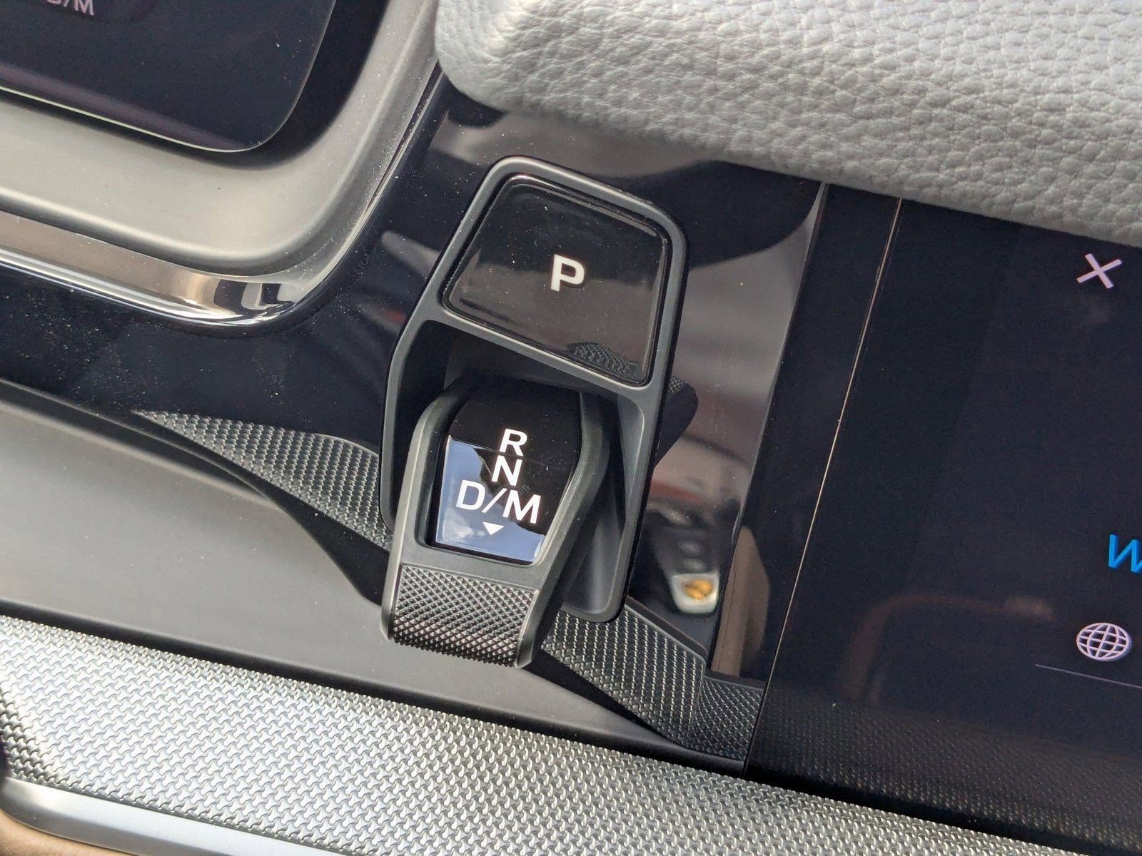 New 2025 Porsche Cayenne E-Hybrid image 20