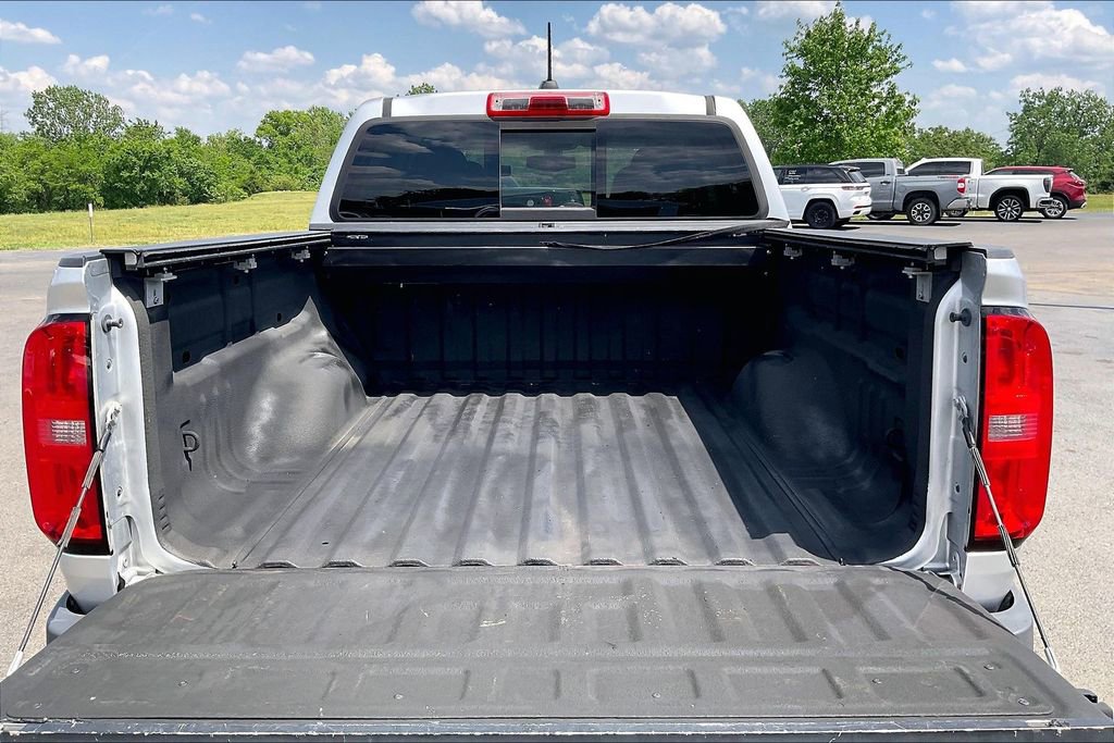 Used 2016 Chevrolet Colorado Z71 AWD/4WD image 9