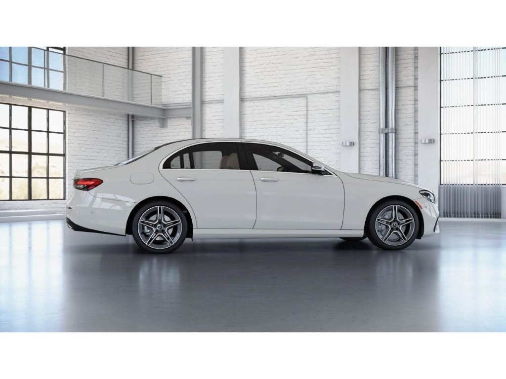 Used 2023 Mercedes-Benz E 350 4MATIC Sedan image 18