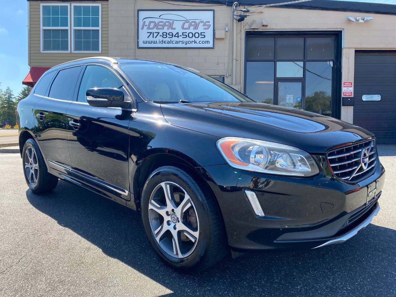 Used 2014 Volvo XC60 T6 AWD/4WD image 34