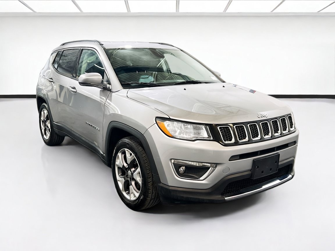 Used 2019 Jeep Compass Limited FWD image 3