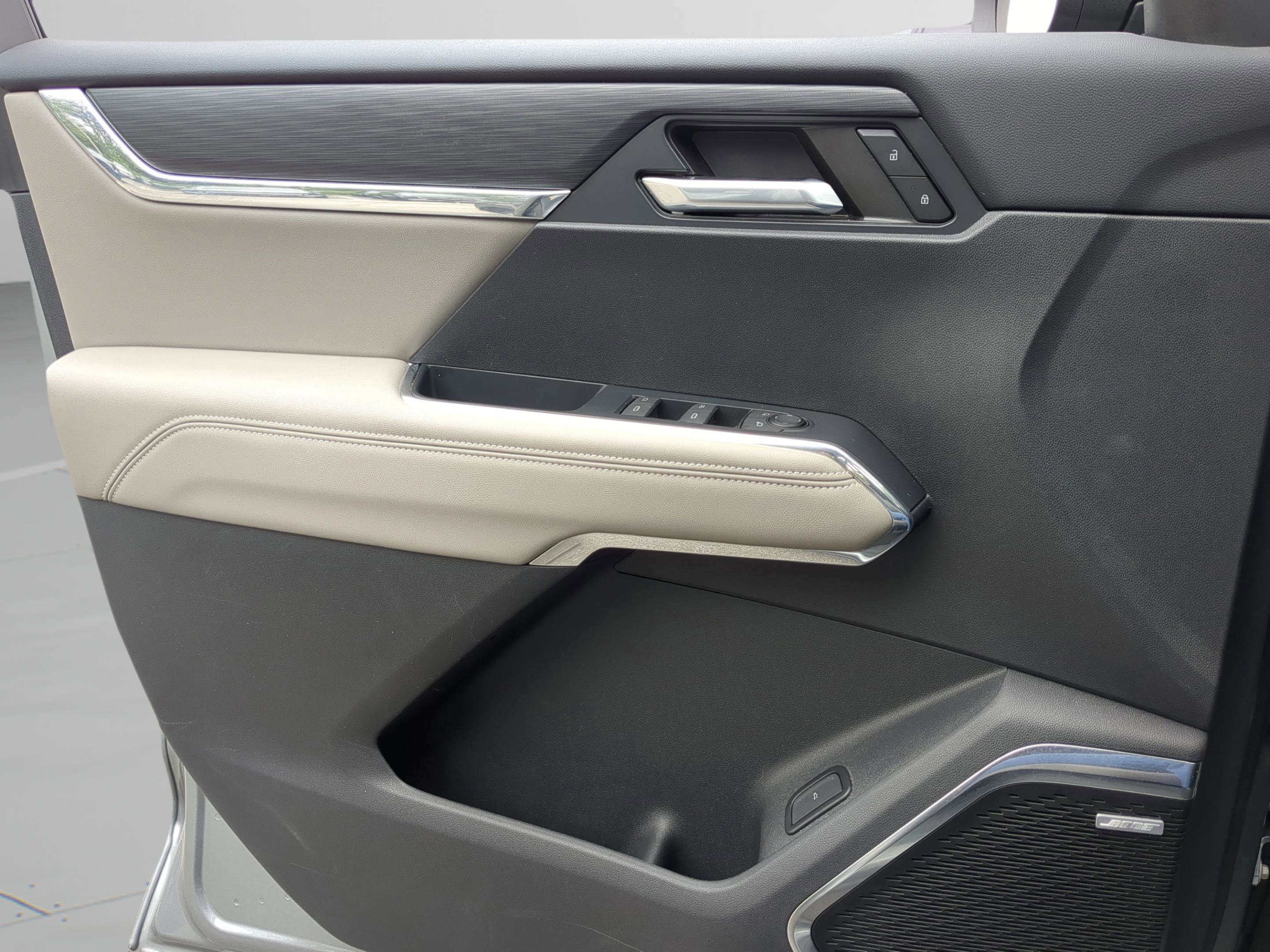 Used 2024 GMC Acadia Elevation image 20