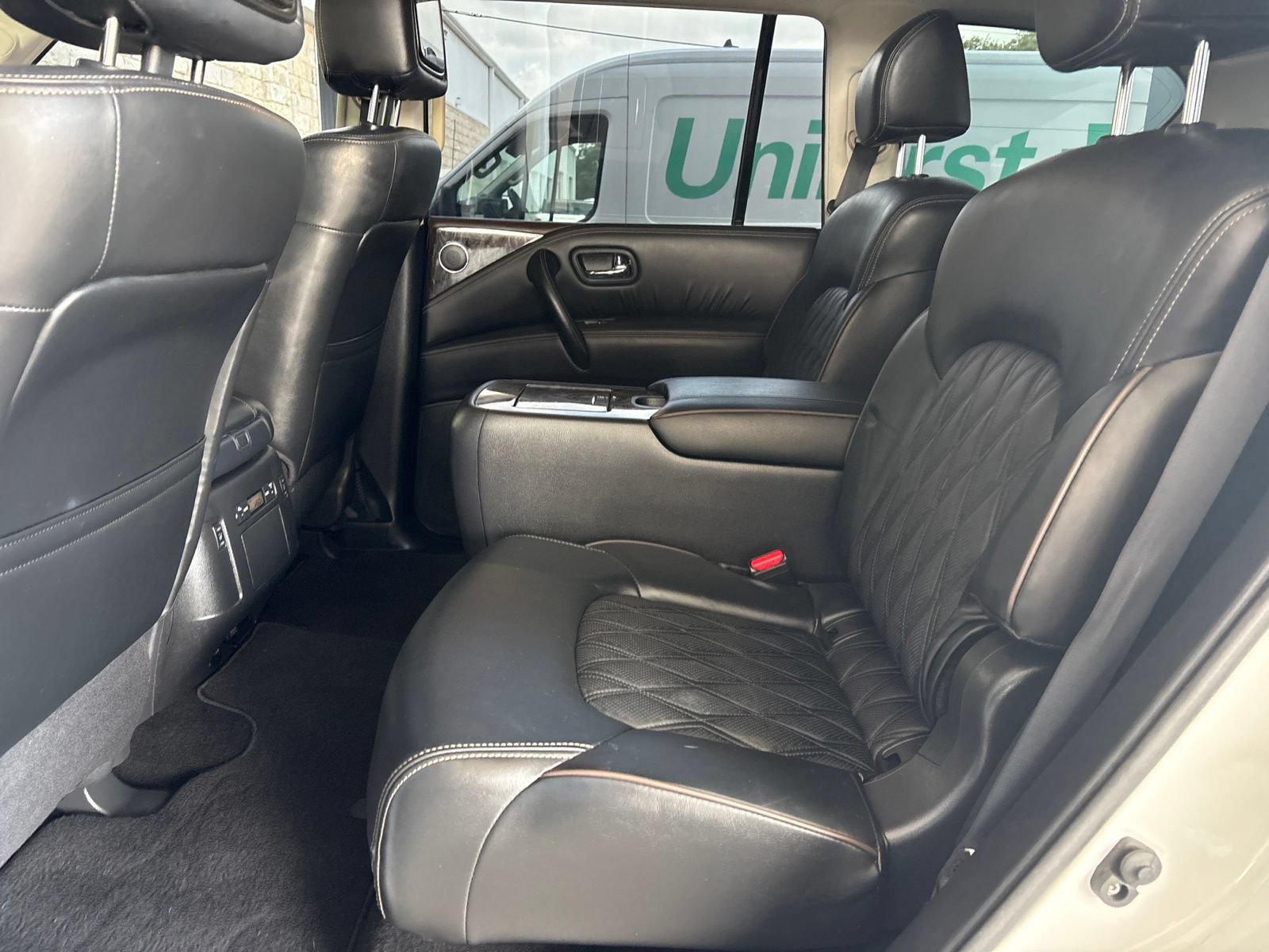 Used 2022 Nissan Armada Platinum w/ Captain's Chairs Package RWD image 17