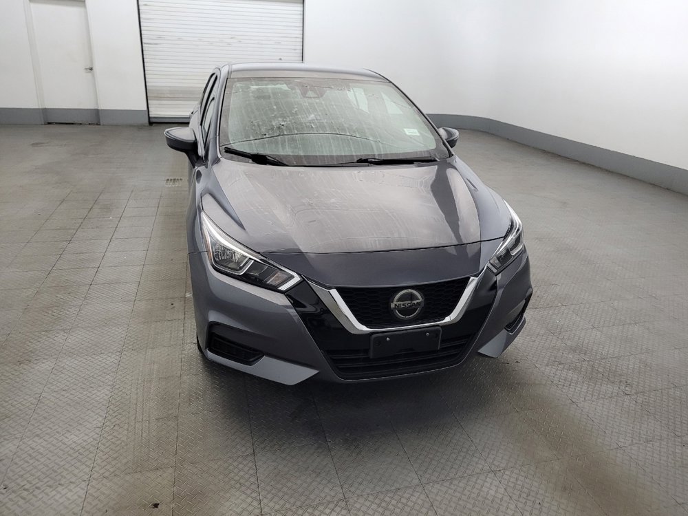Used 2021 Nissan Versa SV FWD image 14