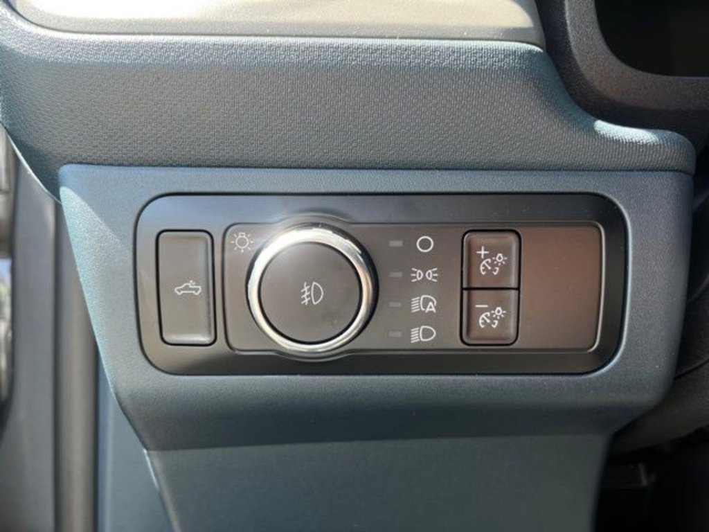 New 2025 Ford Maverick Lobo image 17