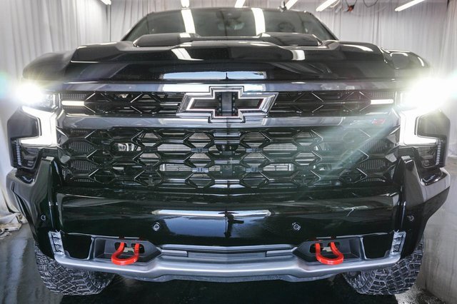 New 2026 Chevrolet Silverado 1500 ZR2 image 3