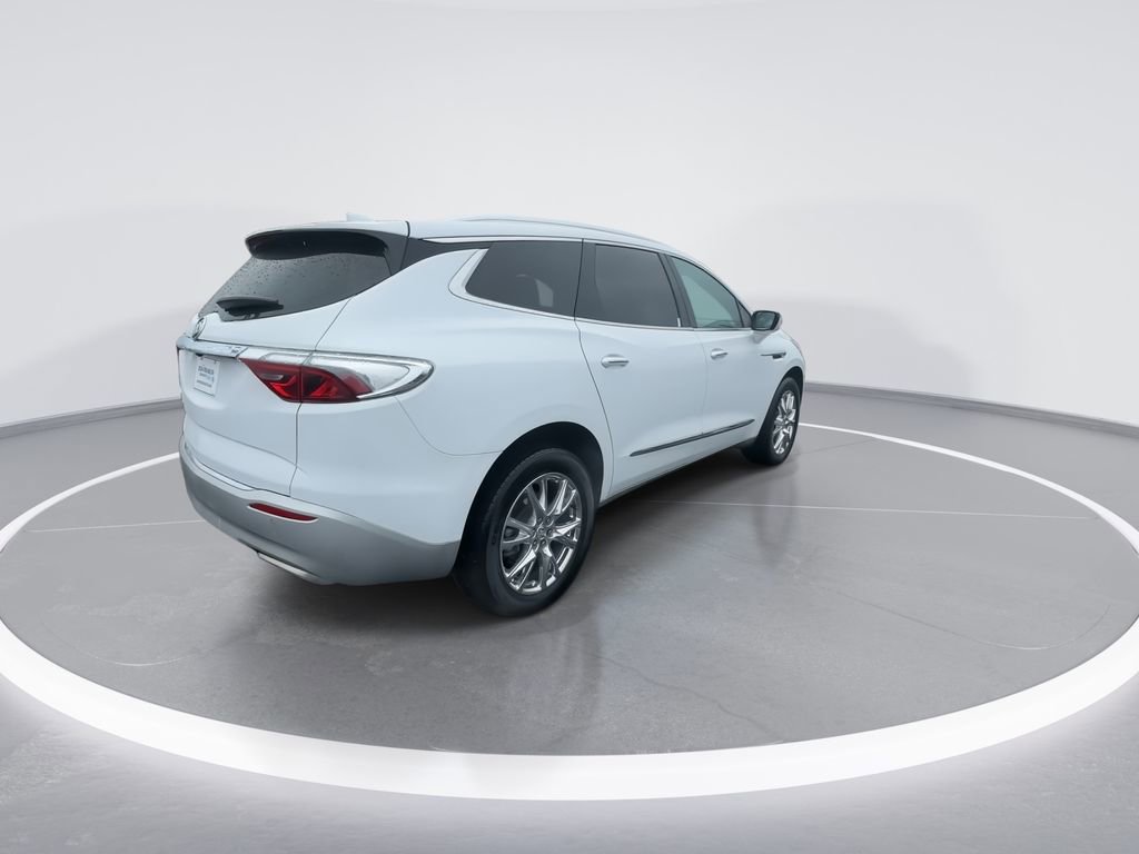 Used 2023 Buick Enclave Essence w/ Experience Buick Package image 8