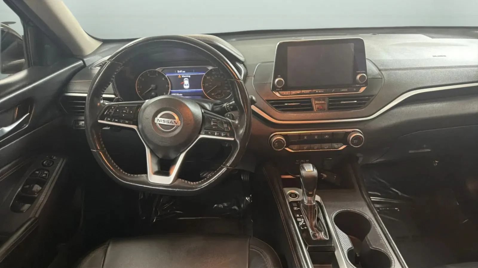 Used 2020 Nissan Altima 2.5 SR FWD image 11